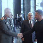 Zelensky atterra ad Ankara: “Qui per discutere un vero cammino verso la pace”